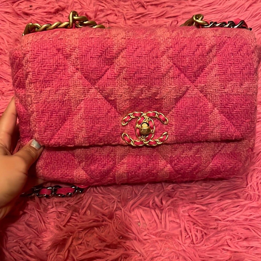 Authentic Pink tweed fabric satchel chanel purse